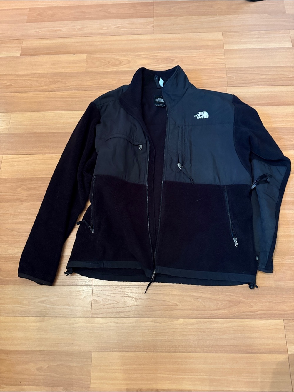 The North Face Black Men's Performance Fleece Jacket
